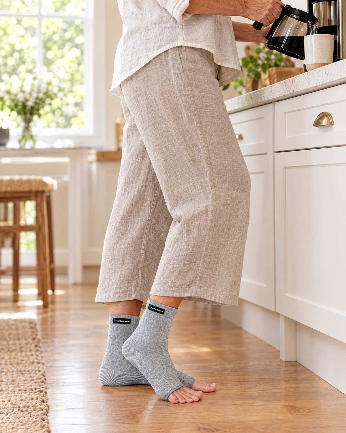 FLEX+ Bamboo Arch & Ankle Sleeve in everyday use | Gray